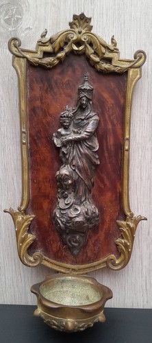Bénitier notre dame des - dame,