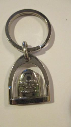 Porte clé grand prix pmu - porte,
