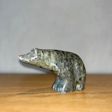 ART INUIT SCULPTURE EN PIERRE