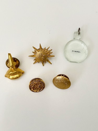 Lot pin chanel - lot,