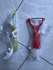 LOT 2 EPLUHEURS EPLUCHEUR