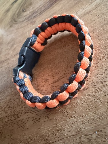 Bracelet paracorde de - en,