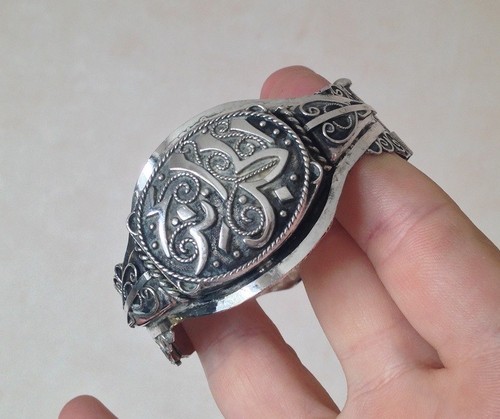 Beau bracelet argent massif - bracelet,