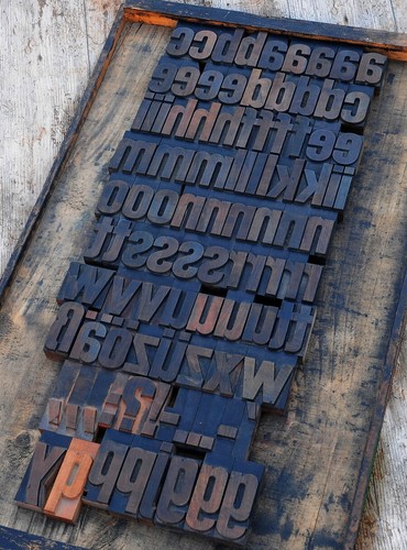 Anciens caracteres - a-z,