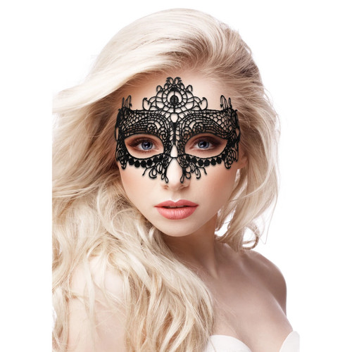 Aïe masque en dentelle de - !,