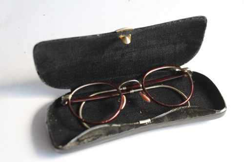 Ancienne paire lunettes - de,