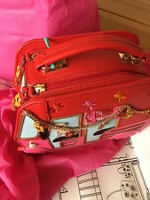 VENDULA LONDON 2019 : sac à