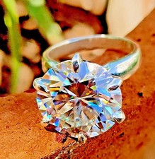 RARE BAGUE COCKTAIL SOLITAIRE