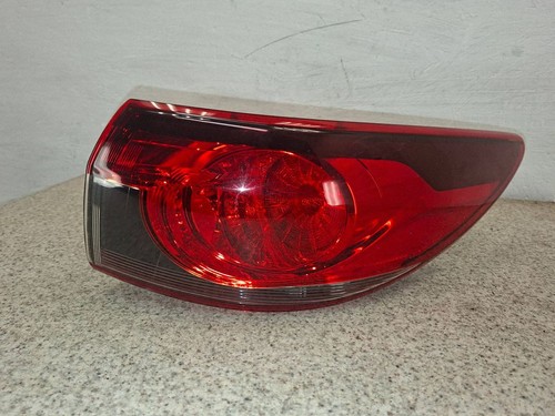 Mazda 2017 droite feux - 2017,