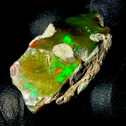 Opal noir feu pierre - opal,