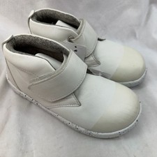 Bobux size EU 30 ziggy White