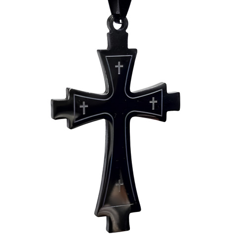 Collier pendentif croix noire