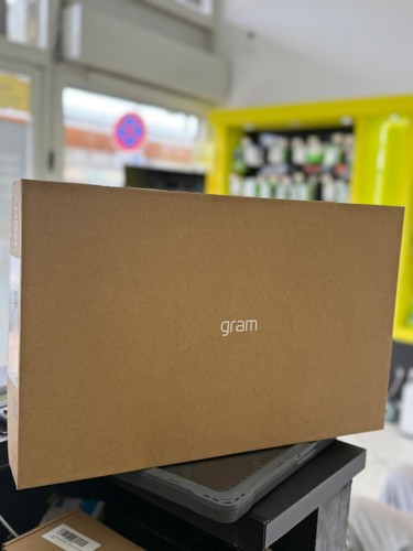 Gram 15z80t au78f - lg,