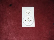 1 Bloc d'1 Prise 380v 20A et