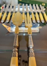 Couteaux Entremet et Couverts