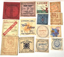 Lot diverses anciennes pochettes de collection,  pêche moulinet & leurre ancien.