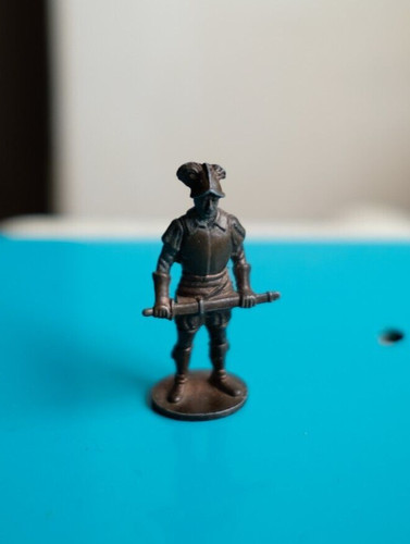 Jouet kinder figurine - kinder,