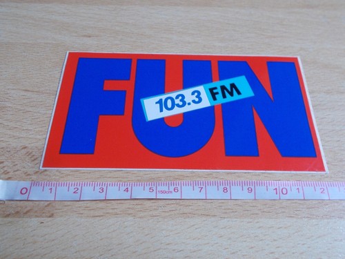 Autocollant radio fun 103 - radio,