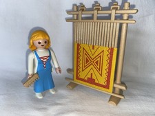 Playmobil loom weaver