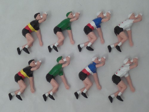 Lot coureurs cyclistes 32 - 8,