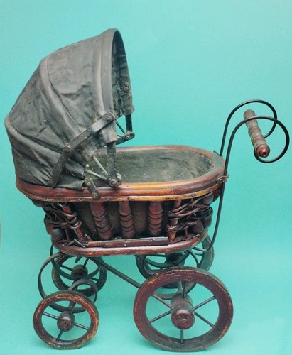 Landau poupée ancien bois - landau,