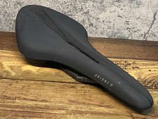Selle ouverte Fizik Arione R1