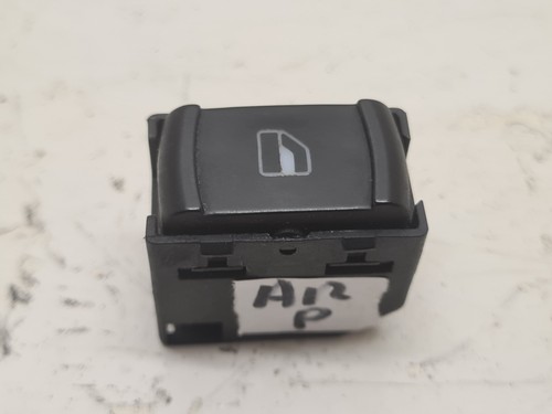Bouton lève vitre arrière
