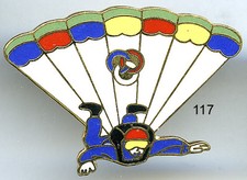 PINS JYS 117 - PARACHUTISTE -  AILE