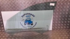 Vitre avant droit RENAULT LAGUNA 2 PHASE 1 8200000385