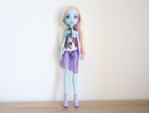 Monster high abbey bominable