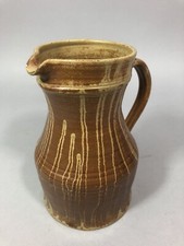 Ancien PICHET de bistrot en grès vernissé Décor de coulures Signé d’un tampon