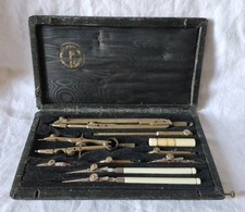 Ancienne Boîte de compas Marque CID 10 pièces Bonne État Architecte école Dessin