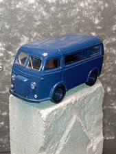 PEUGEOT D4 -SOLIDO AU 1/43-