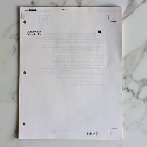 Vintage 1985 apple macintosh - apple,