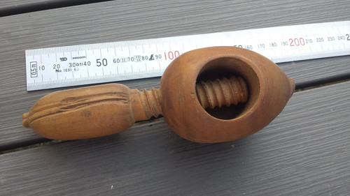 Ancien casse noix noisette - , à