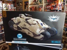 DC Multiverse Batman véhicule Tumbler Camouflage Batmobile 45 cm