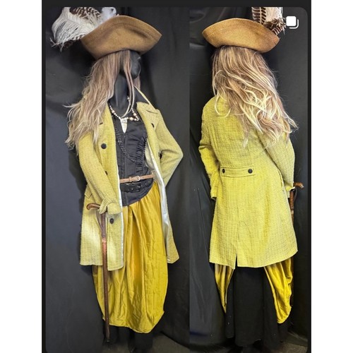 Yellow snuggly pirate - snuggly, pirate-