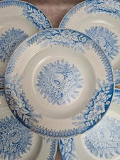 Lot de 9 assiettes creuses