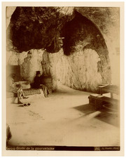 Fiorillo, Jerico, Grotte de la