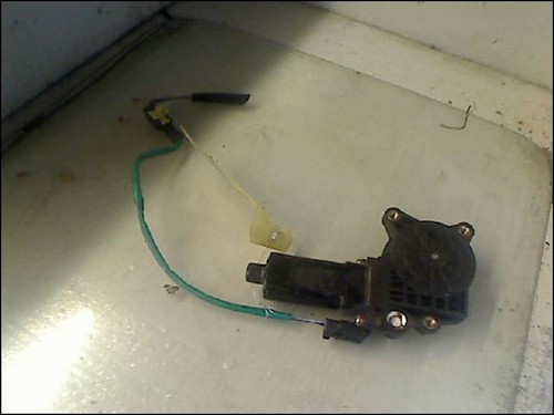 Moteur lève glace avant - moteur,