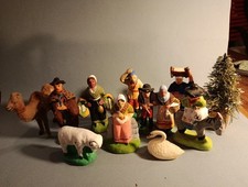 LOT DE  7 Très Ancien SANTONS DE CRÈCHE EN ARGILE  Plus Mouton Et Chameau Abîmé 
