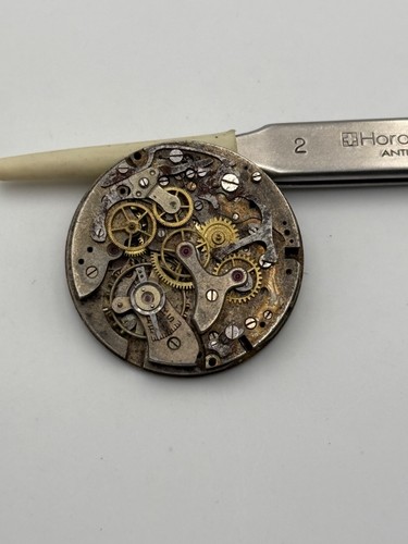 Chronographe suisse landeron - chronographe,