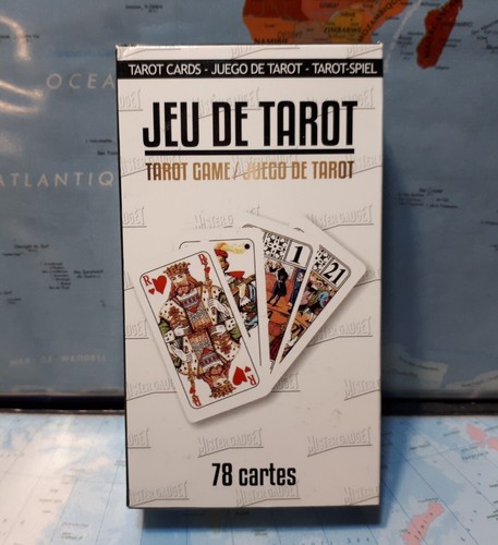 Jeu carte tarot - jeu,