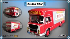 1/43 Berliet GBK  - Fourgon déménagements MONDIA  - comme neuf    IXO Hachette