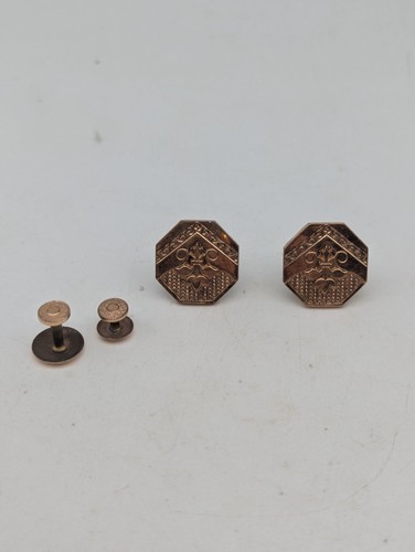 Lot boutons de - de, 4,