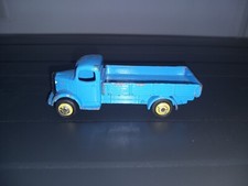 DINKY TOYS AUSTIN MADE IN