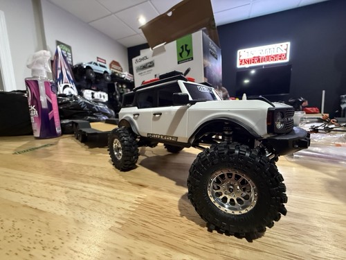 Axial scx24 ford bronco 24 - scx24,