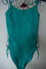 Maillot de bain vert une