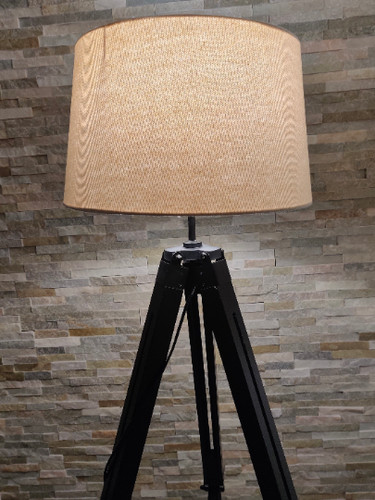 Lampadaire trépied support - lampadaire,