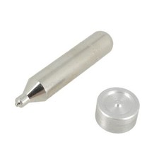 Outil de pose pour bouton